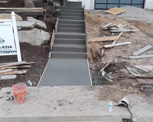 68416549_117641809580460_2788184977768972288_n